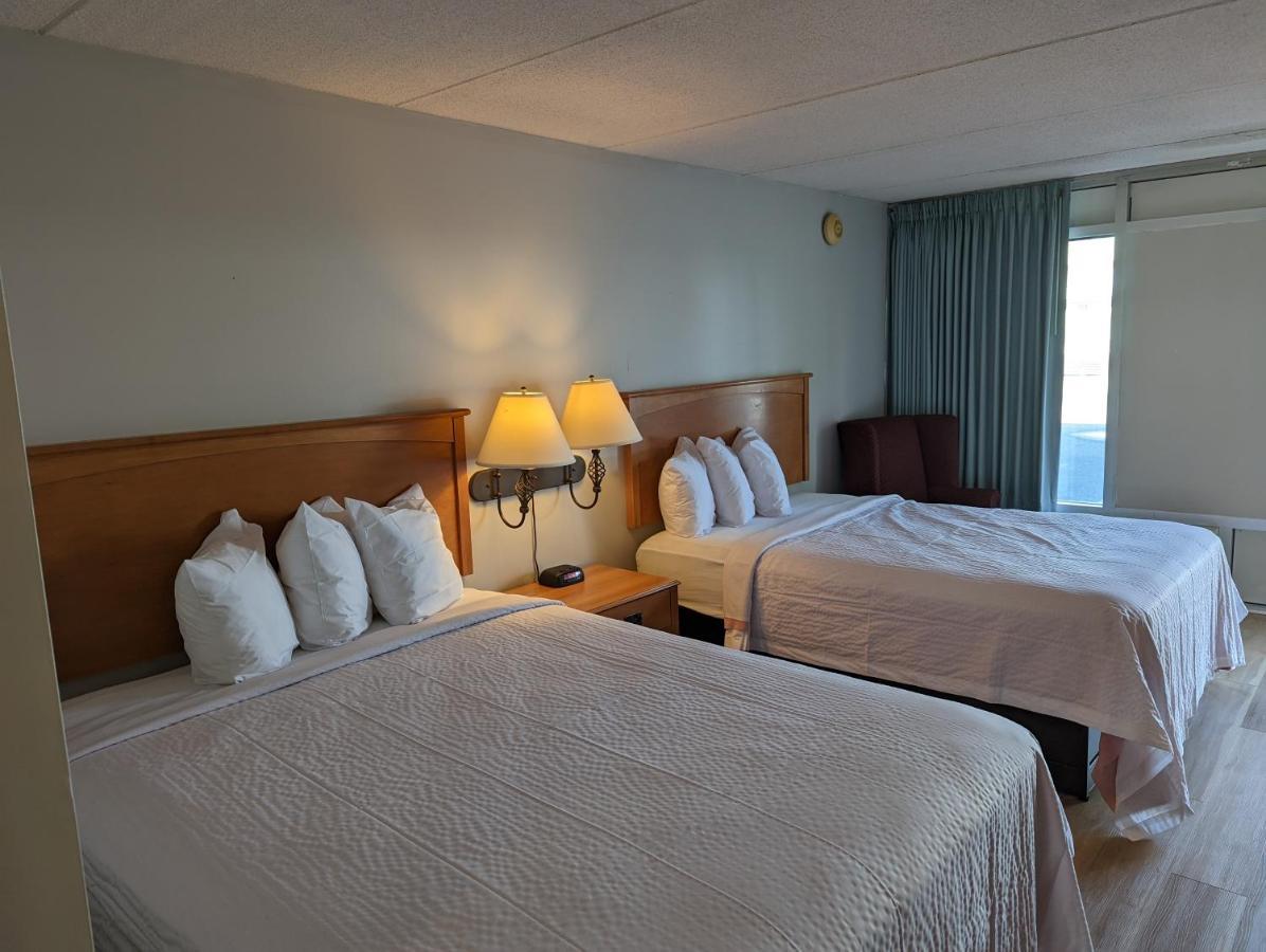 Days Inn By Wyndham Birch Run Buitenkant foto